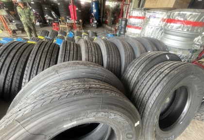 Top 5 Loại Lốp Xe Ô Tô Chuyên Dụng Cho Xe Bồn Trộn Bê Tông Được Ưa Chuộng Nhất 2024