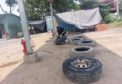 Thay Lốp Xe Container, Xe Tải, Xe Ben Biên Hòa – Dịch Vụ Nhanh – Giá Tốt – Có Bảo Hành