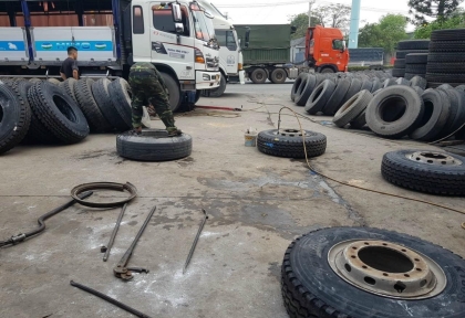 Tổng Hợp Các Kích Thước Lốp Xe Ô Tô Ben Phổ Biến Hiện Nay