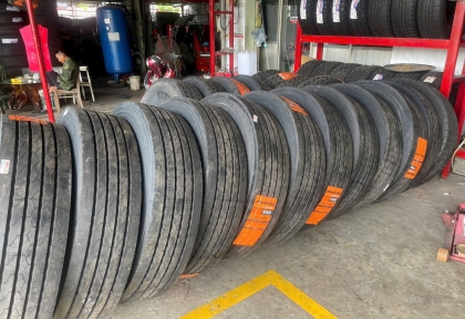 LỐP XE ĐẦU KÉO - LỐP ( VỎ XE ) CHÍNH HÃNG TẠI BÌNH DƯƠNG