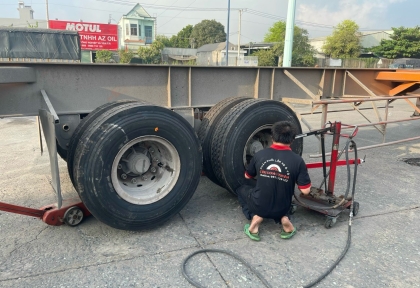 CUNG CẤP LỐP XE CHÍNH HÃNG TẠI BÌNH DƯƠNG / DỊCH VỤ 24/24