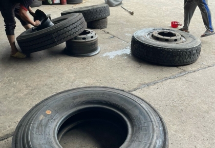 TÌM HIỂU VỀ NGHỀ VÁ VỎ XE Ô TÔ - THAY LỐP XE Ô TÔ TẠI BÌNH DƯƠNG