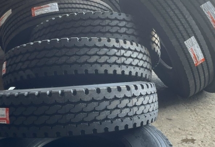 Thay Lốp Xe Tải Lưu Động 24/24 – Dịch Vụ Cứu Hộ Lốp Uy Tín Tại Nhà