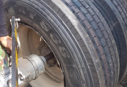 Top 5 Mẫu Lốp Bố Kẽm Bền Bỉ -  Đặc điểm kỹ thuật và ứng dụng thực tế 