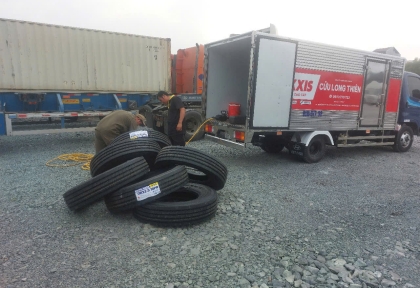 Vá Lốp xe ô tô  bình dương theo yêu cầu phục vụ 24/24h | CỬU LONG THIÊN
