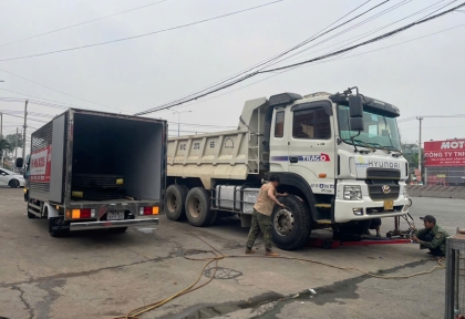 Lốp Xe hãng chính hãng có ảnh hưởng đến độ bám đường không?