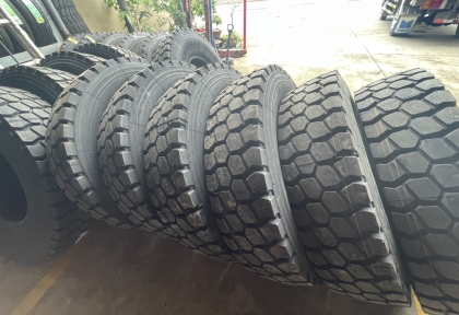 Tại sao lốp xe DOUBLE COIN là lựa chọn hàng đầu cho xe tải nặng?