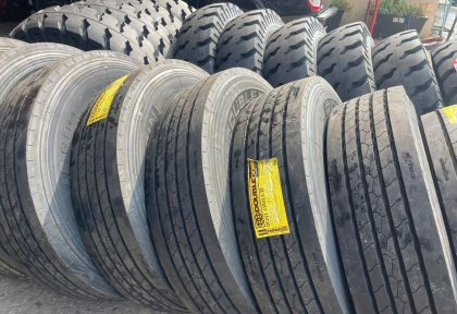 Những lỗi thường gặp khi sử dụng lốp xe tải cũ cho xe container