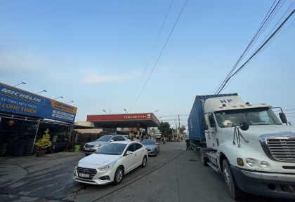 Dịch Vụ Thay Lốp Tận Nơi Bình Dương Cho Xe Tải, Xe Container, Xe Du Lịch