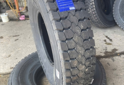 Thay Lốp Xe Nhanh 24/24 Tận Nơi – Hỗ Trợ Mọi Loại Xe Du Lịch, Xe Tải, Container