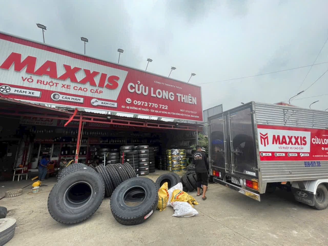 Quy Trình Vá Lốp Xe Lưu Động Đến Tận Nơi
