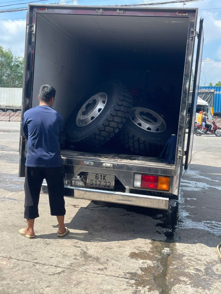 LỐP XE BEN - LỐP XE CHỊU TẢI GỌI LAY 0973.770.722 BAO RÁP TẬN NƠI