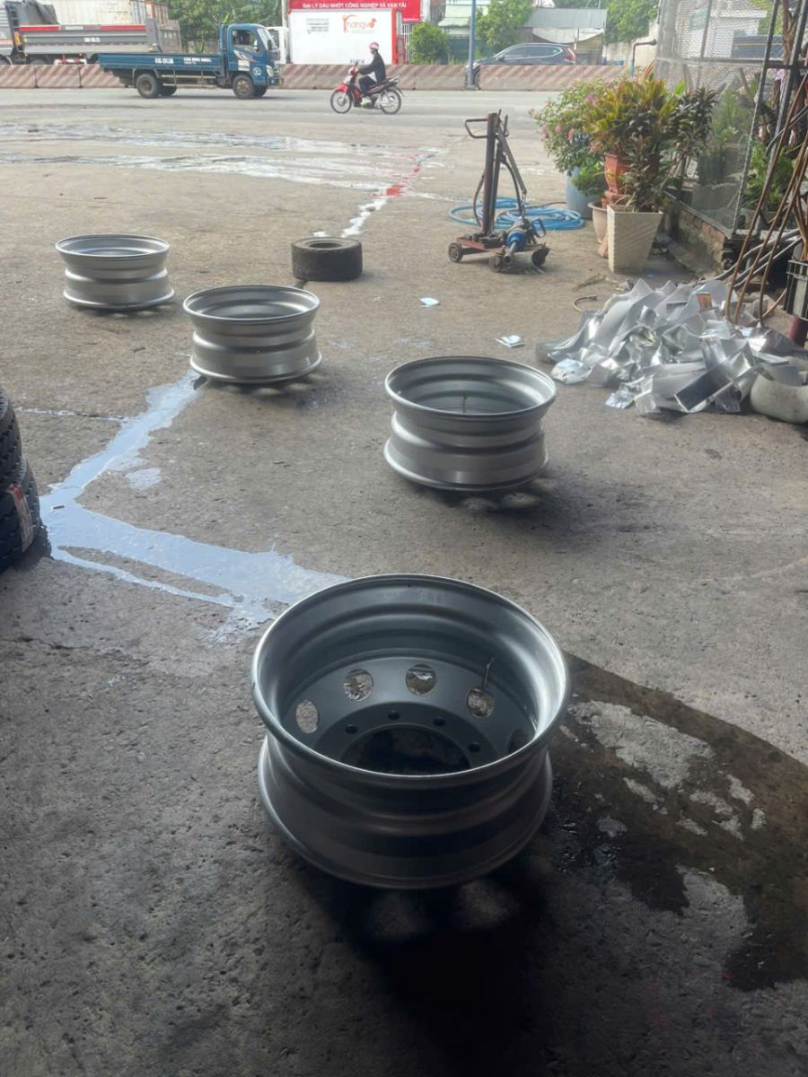 LỐP XE BEN - LỐP XE CHỊU TẢI GỌI LAY 0973.770.722 BAO RÁP TẬN NƠI