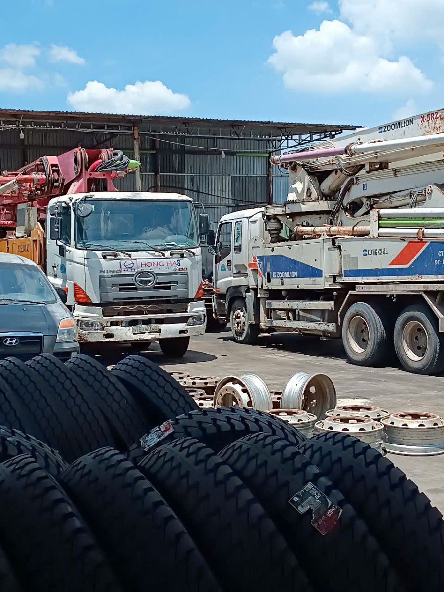 VÁ LỐP XE LƯU ĐỘNG - THAY LỐP XE LƯU ĐỘNG DĨ AN UY TÍN 0973.770.722 