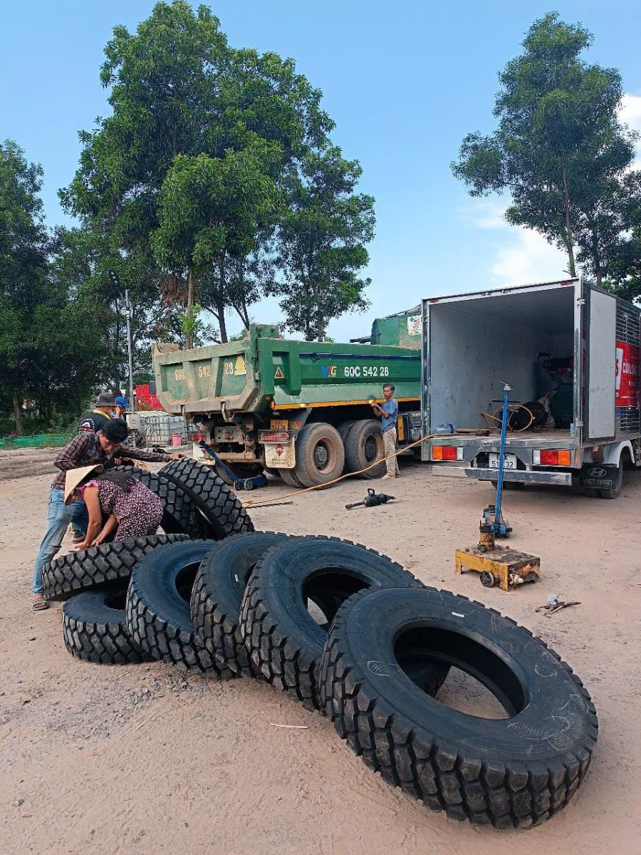 DỊCH VỤ THAY MỚI LỐP XE TẬN NƠI - LẮP RÁP UY TÍN TẠI ĐỒNG NAI- BÌNH DƯƠNG - HỒ CHÍ MINH