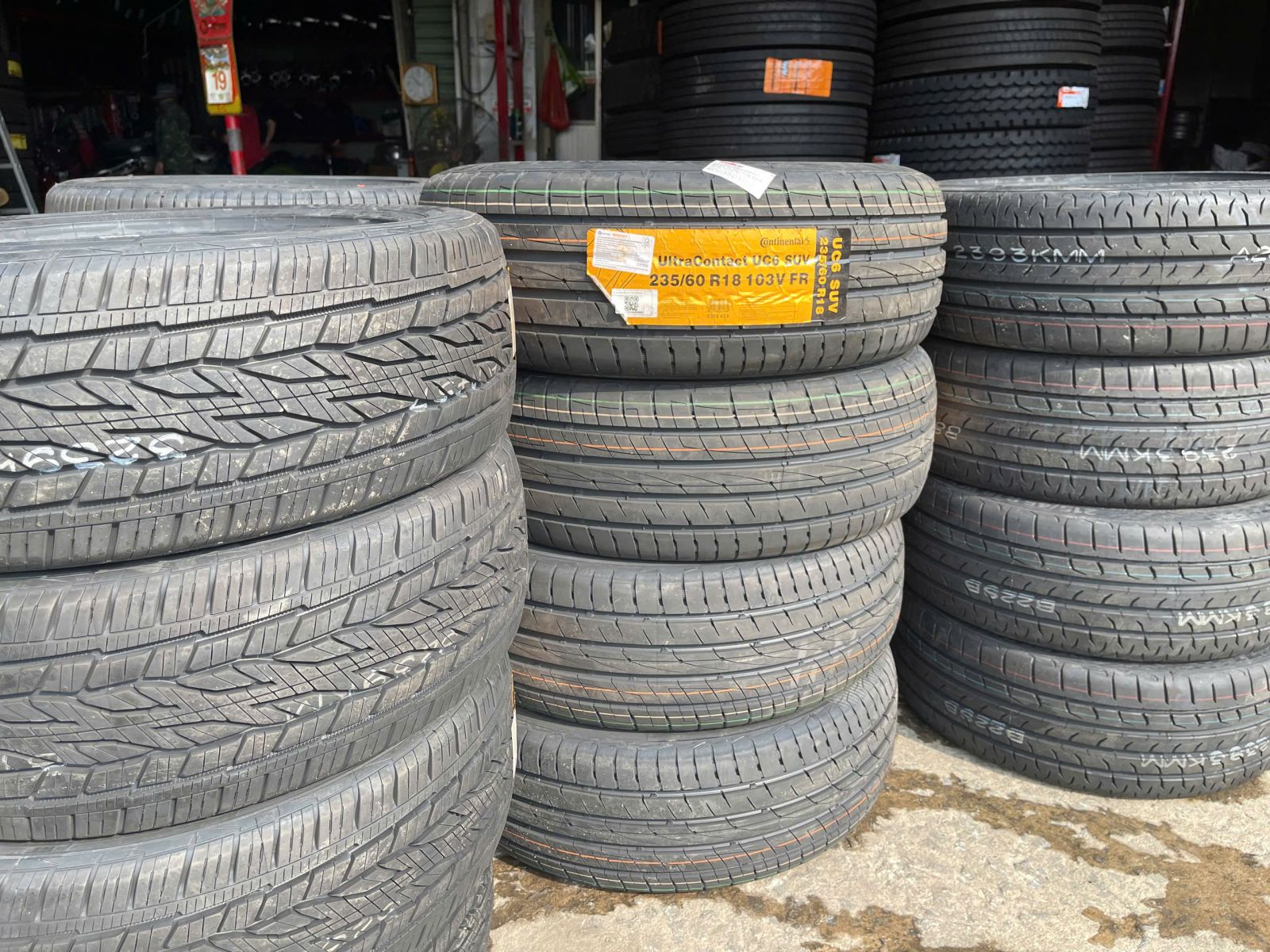 LỐP XE BEN - LỐP XE CHỊU TẢI GỌI LAY 0973.770.722 BAO RÁP TẬN NƠI