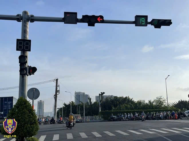 KINH NGHIỆM LÁI XE Ô TÔ TRÊN ĐƯỜNG CAO TỐC AN TOÀN CHO NGƯỜI MỚI