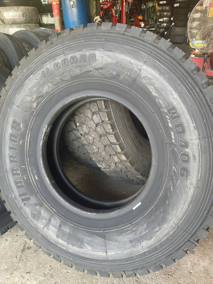 LỐP XE TẢI 1100R20/18 WD406 WARRIOR