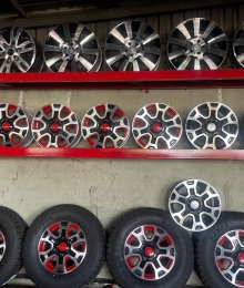 Vành bánh xe bằng thép loại 6.50 - 20 12mm