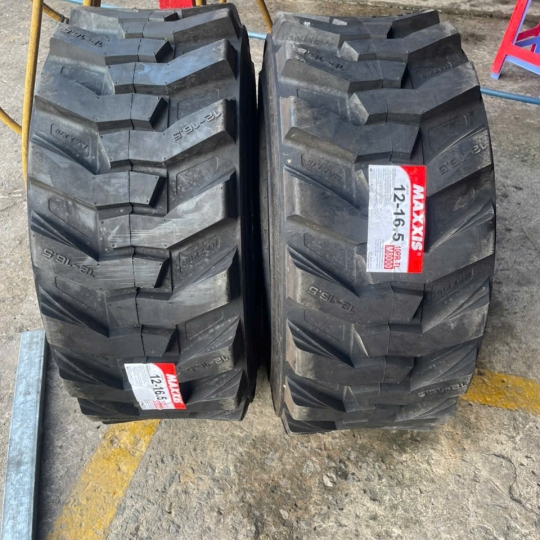 LỐP XE MAXXIS 12-16.5 - MÁY XÚC
