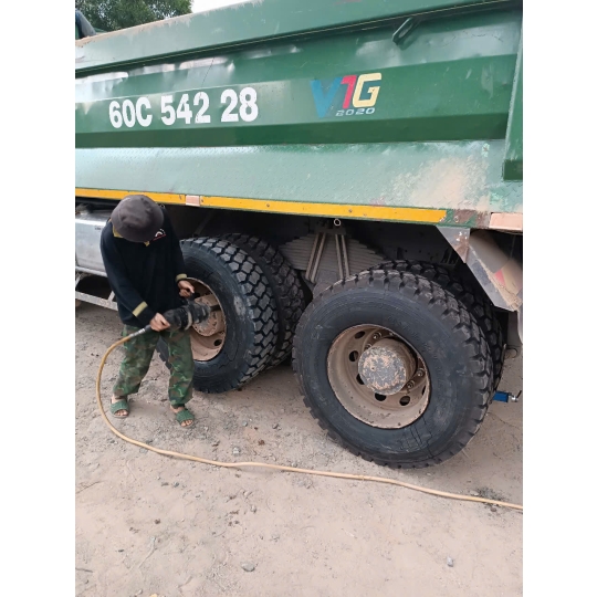 THAY LỐP XE LƯU ĐỘNG 24/24 TP. THỦ DẦU MỘT