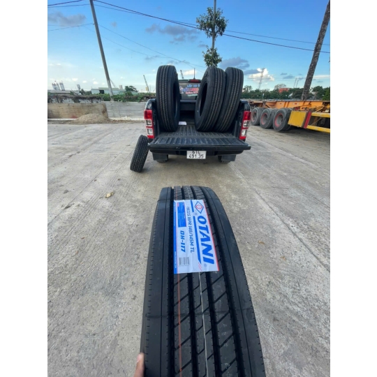 Lốp Xe Tải Cũ 11R22.5