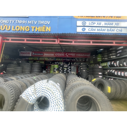 LỐP XE TẢI  HIỆU ANSU 12R22.5 18PR