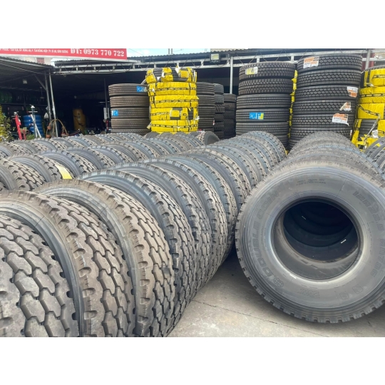 Lốp Xe Tải DOUBLECOIN 8.25R20 