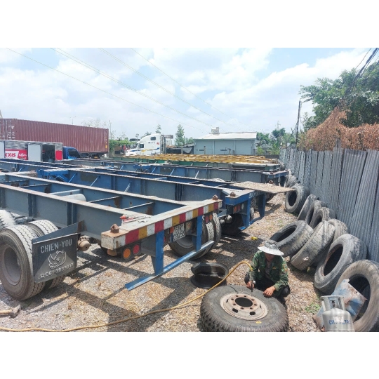 Lốp Xe Tải Cũ 11R22.5