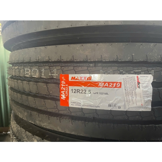 Lốp Xe Tải Hiệu MAXXIS 12R22.5  16PR