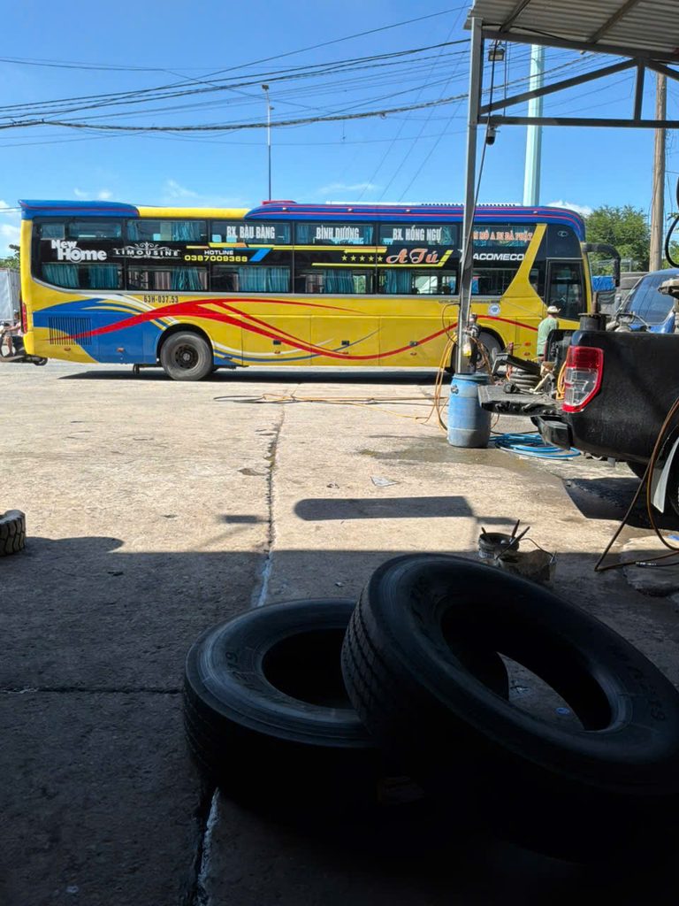 TRUNG TÂM THAY LỐP XE Ô TÔ TẠI BÌNH DƯƠNG