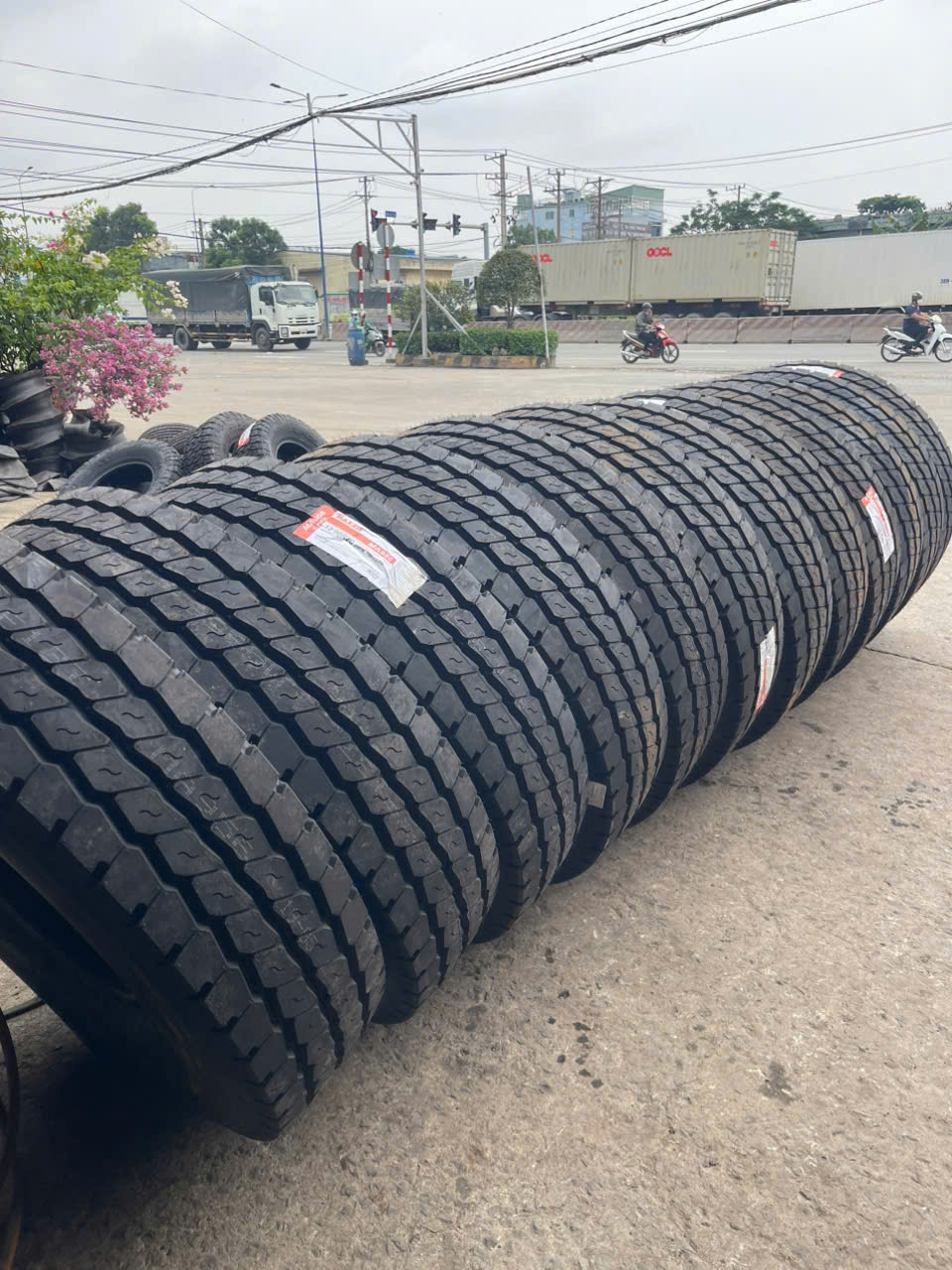  CỬU LONG THIÊN – ĐỊA CHỈ SĂM LỐP GẦN ĐƯỜNG MỸ PHƯỚC – TÂN VẠN