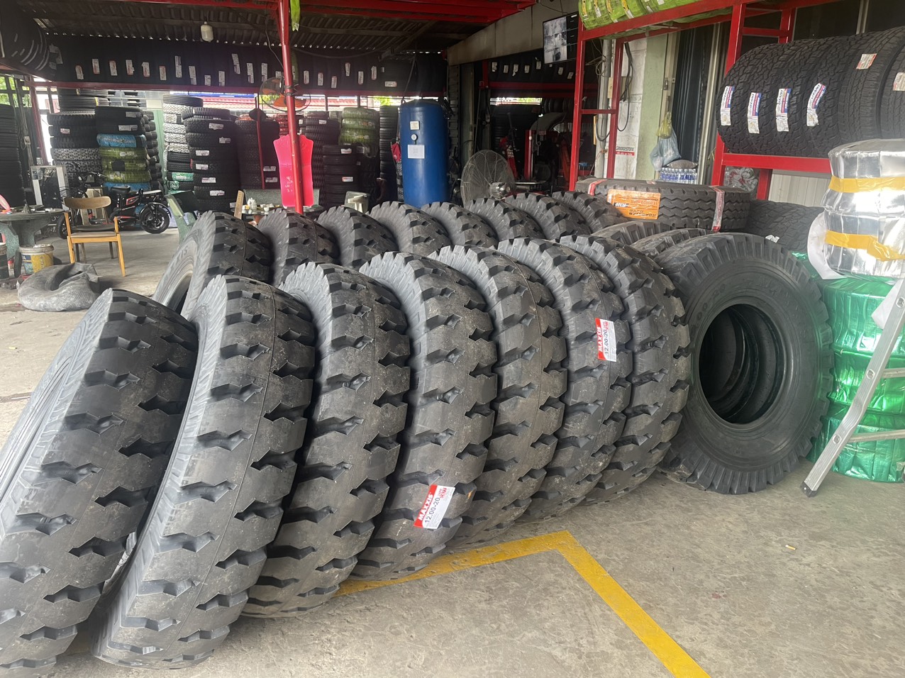  CỬU LONG THIÊN – ĐỊA CHỈ SĂM LỐP GẦN ĐƯỜNG MỸ PHƯỚC – TÂN VẠN