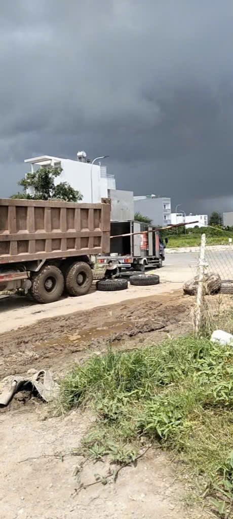 Dịch Vụ Vá Vỏ Lưu Động Nhanh Khu Vực Cầu Ông Bố Bình Dương 24/7