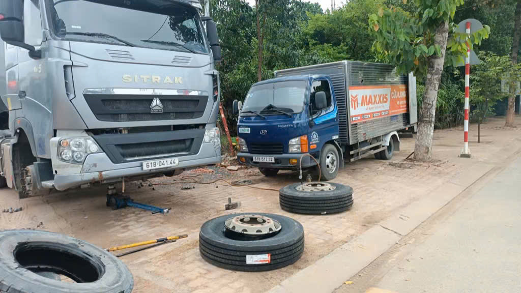 Đại lý thay săm lốp xe ô tô đường Mỹ Phước Tân Vạn